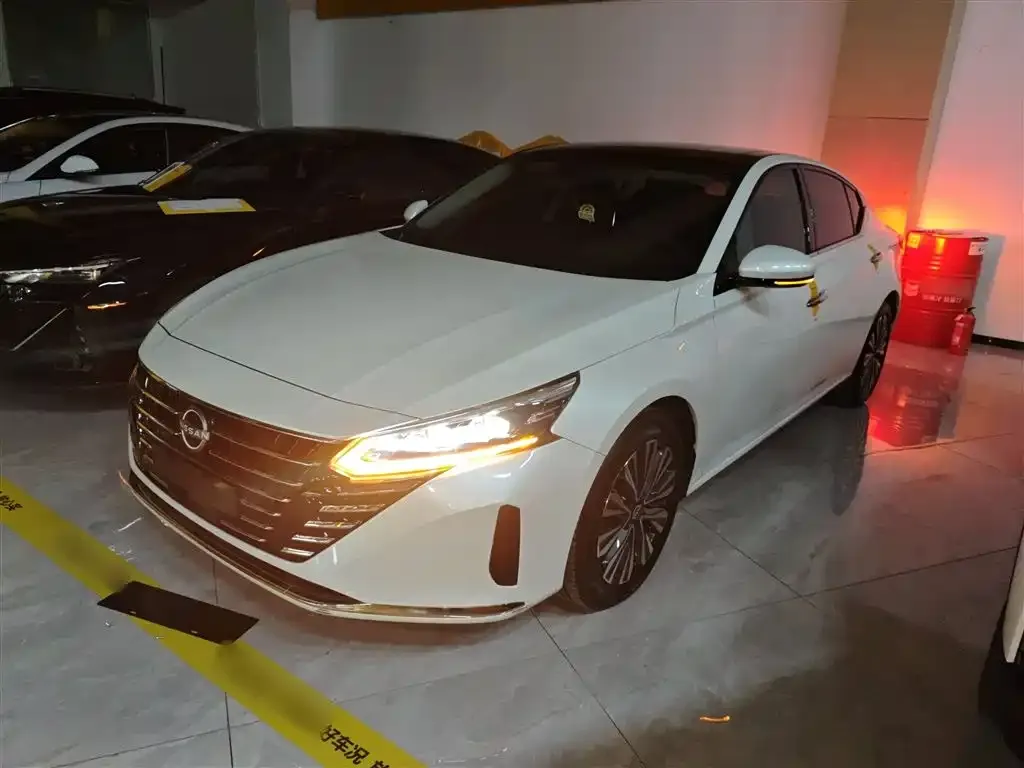 Nissan Teana 2023 из CN, фото 1