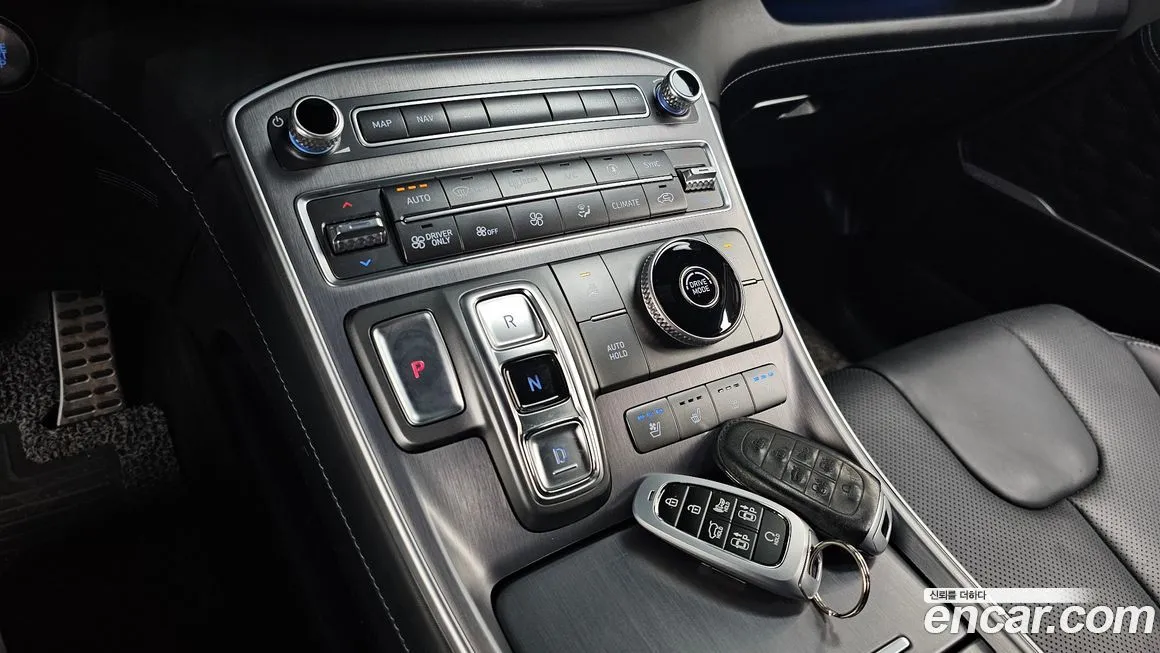 Hyundai Santafe — фото 9