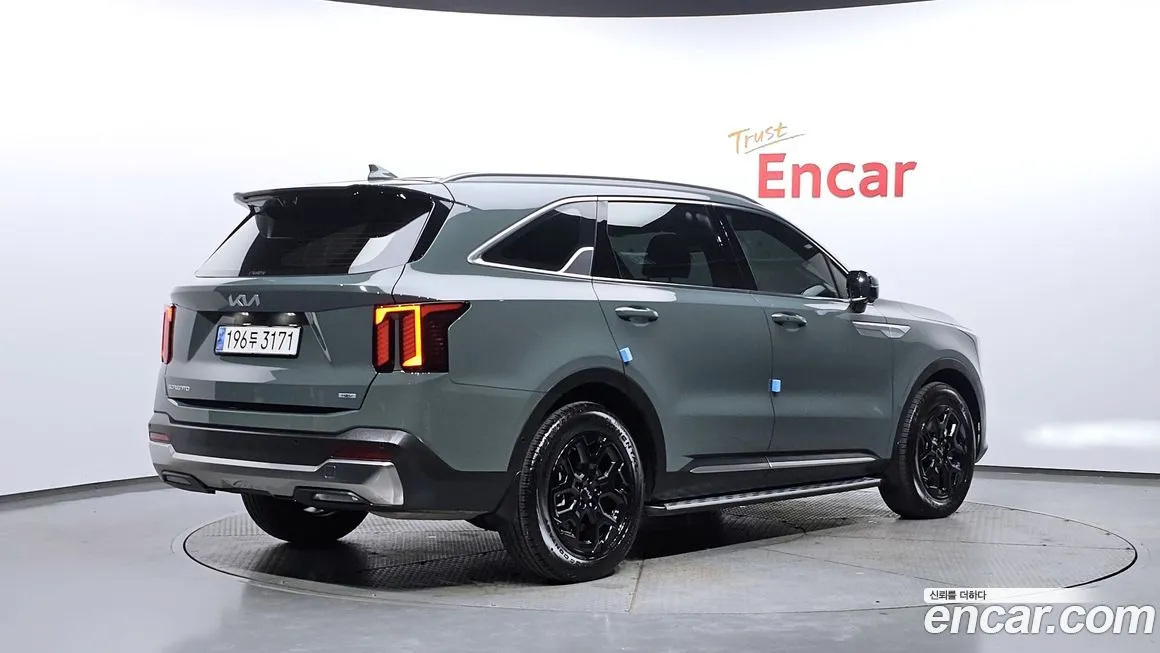 Kia Sorento — фото 2