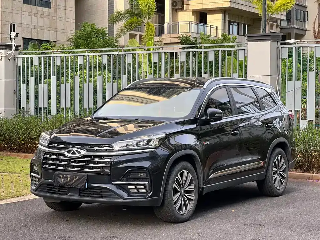 Chery Tiggo 8 — фото 1