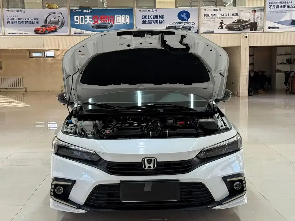 Honda Civic — фото 7