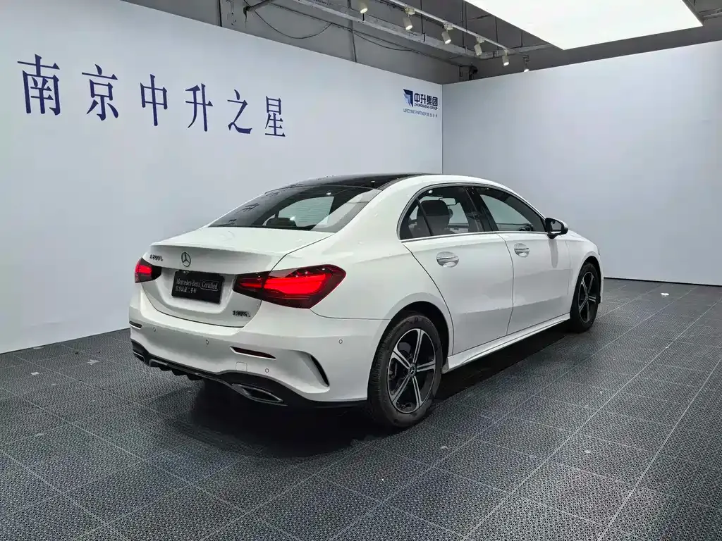 Mercedes-Benz A-Class — фото 4