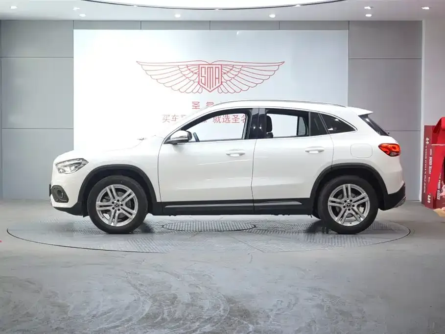 Mercedes-Benz GLA — фото 2