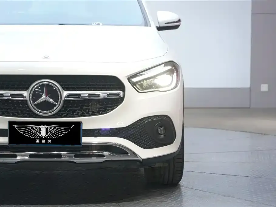 Mercedes-Benz GLA — фото 4