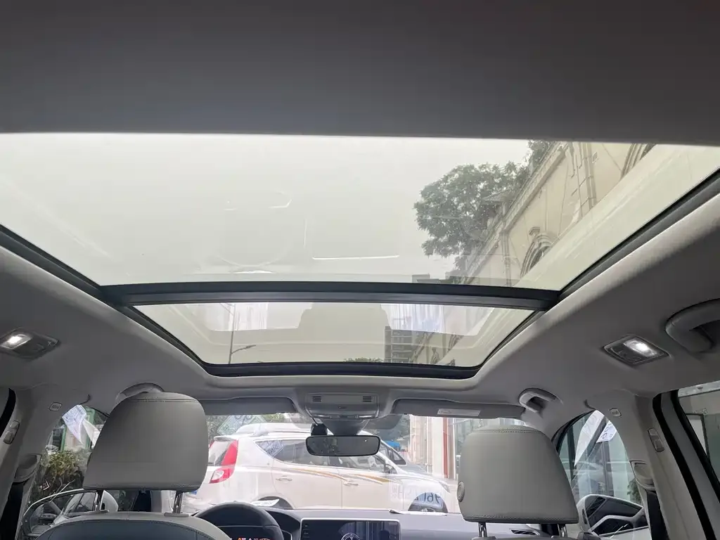 Volkswagen Tharu 2025 из CN, фото 10