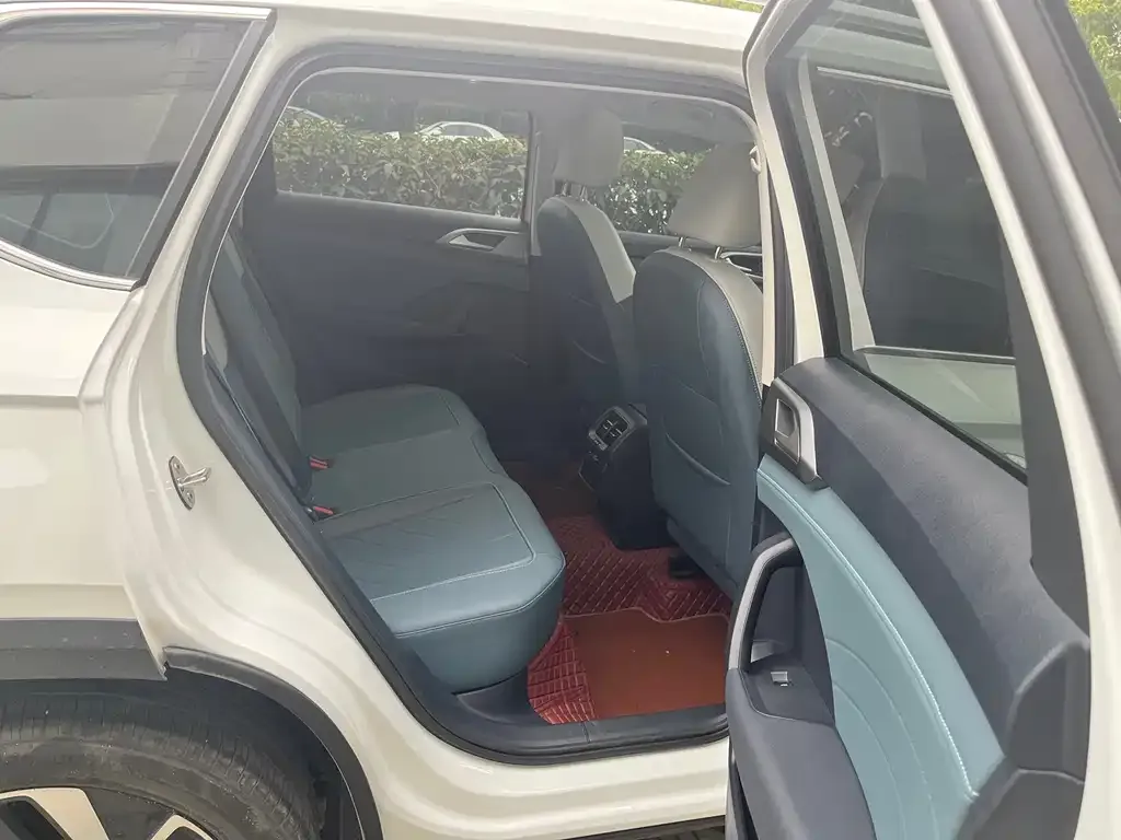 Volkswagen Tharu 2025 из CN, фото 8