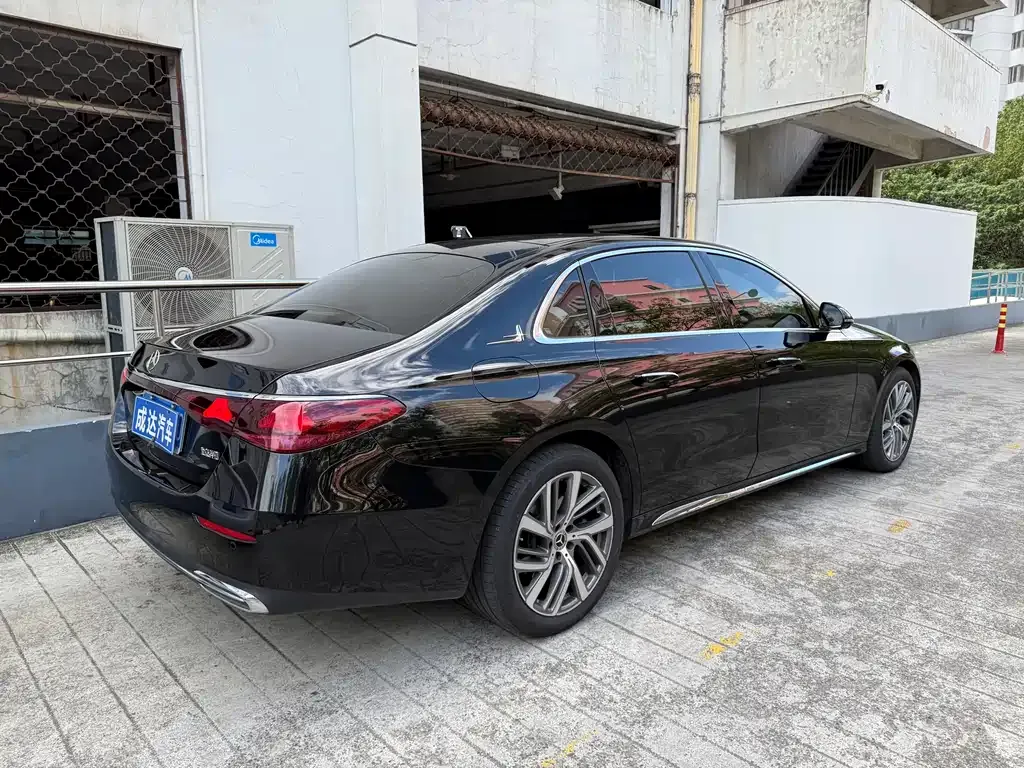 Mercedes-Benz E-Class 2024 из CN, фото 6