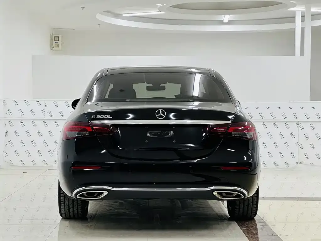 Mercedes-Benz E-Class 2022 из CN, фото 3