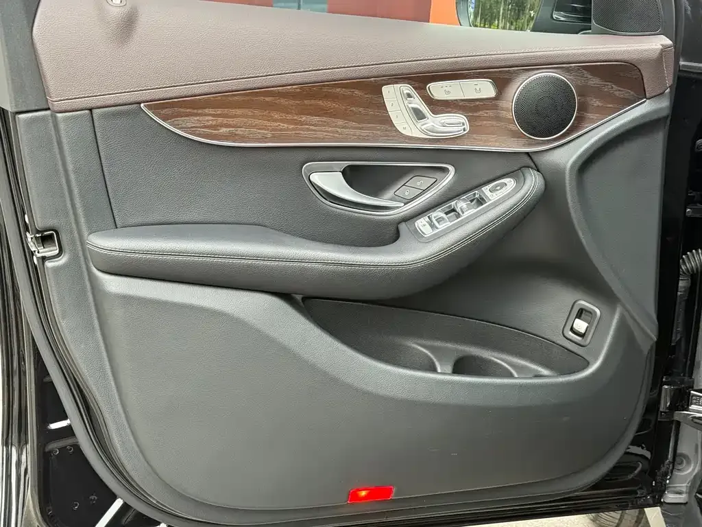 Mercedes-Benz GLC 2021 из CN, фото 7