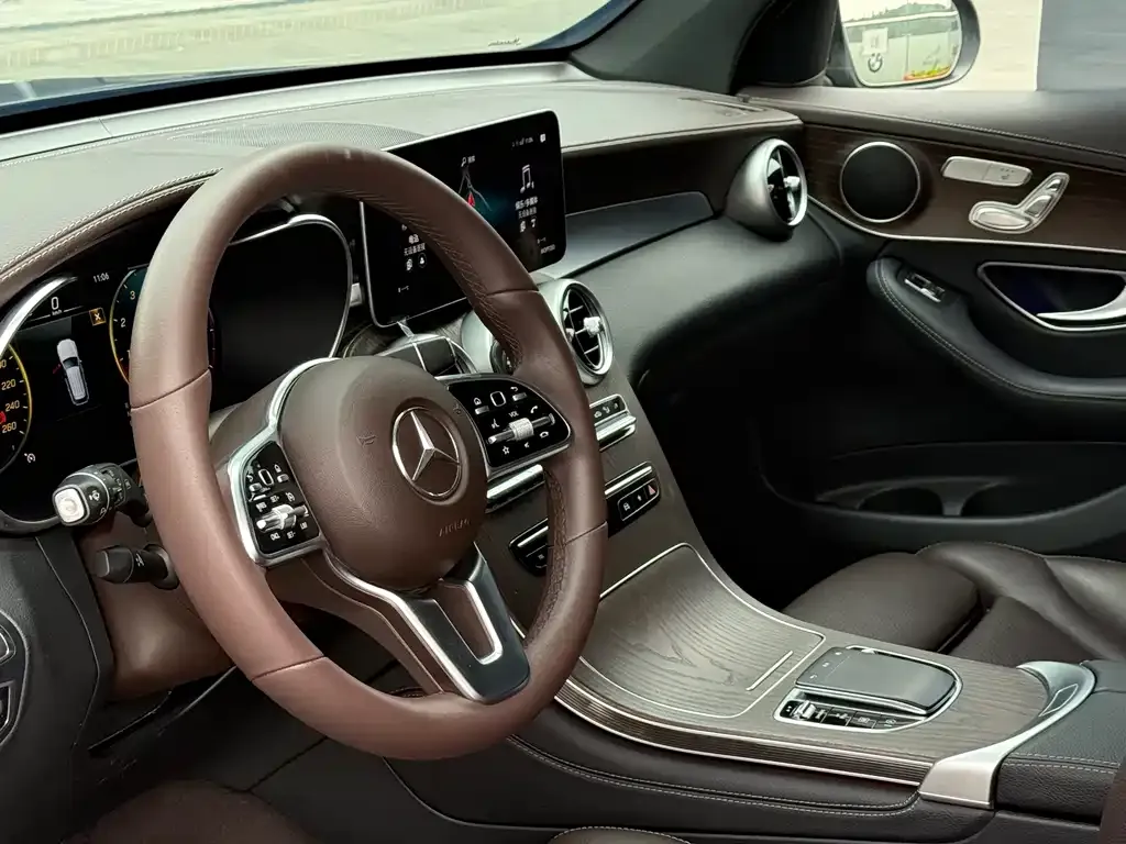 Mercedes-Benz GLC 2021 из CN, фото 8