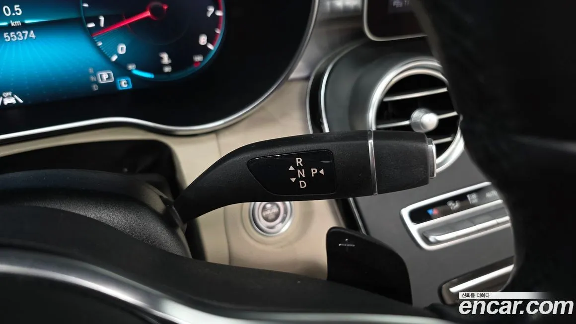 Mercedes-Benz C-Class 2021 из KR, фото 9