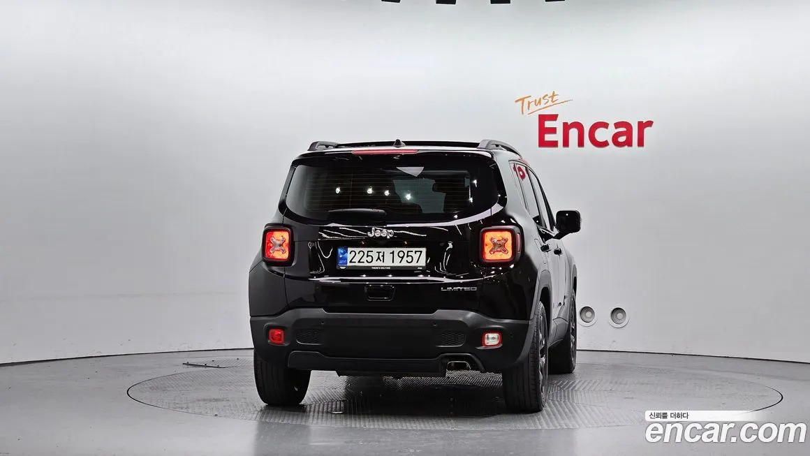 Jeep Renegade 2022 из KR, фото 4