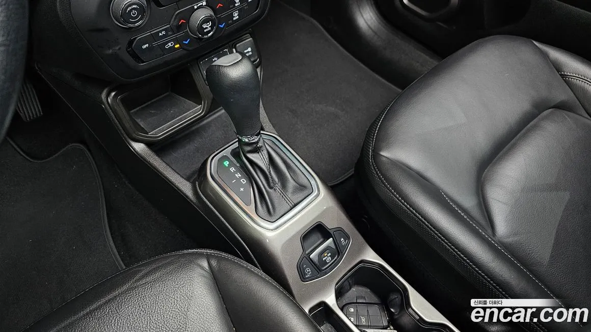 Jeep Renegade 2022 из KR, фото 9