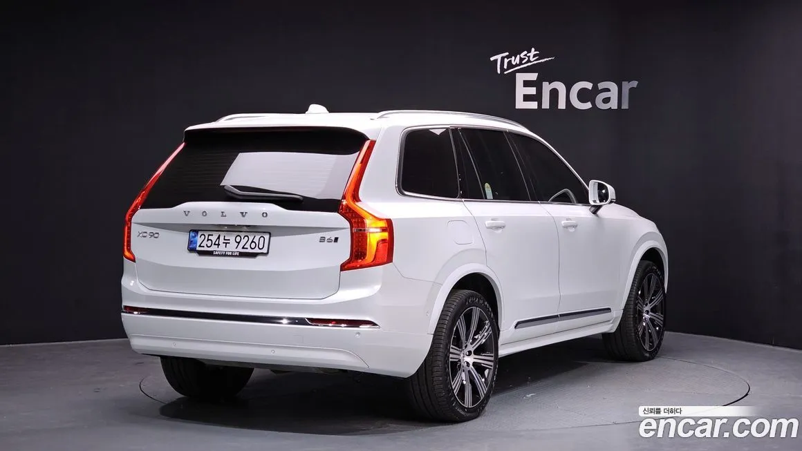 Volvo XC90 — фото 2