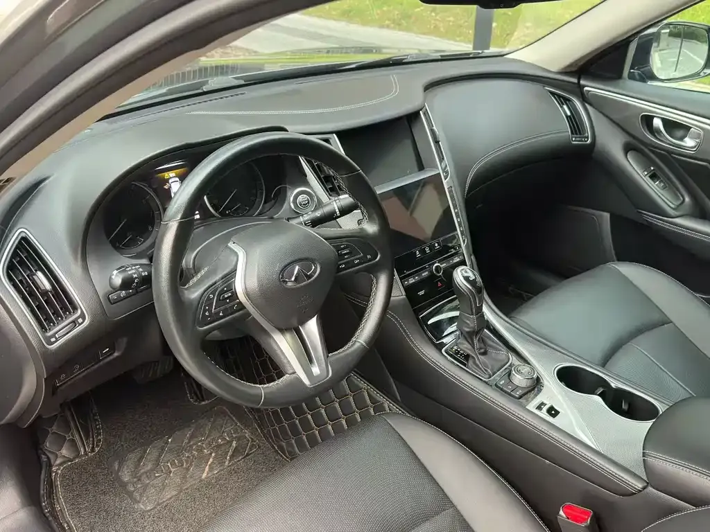 Infiniti Q50L 2023 из CN, фото 4