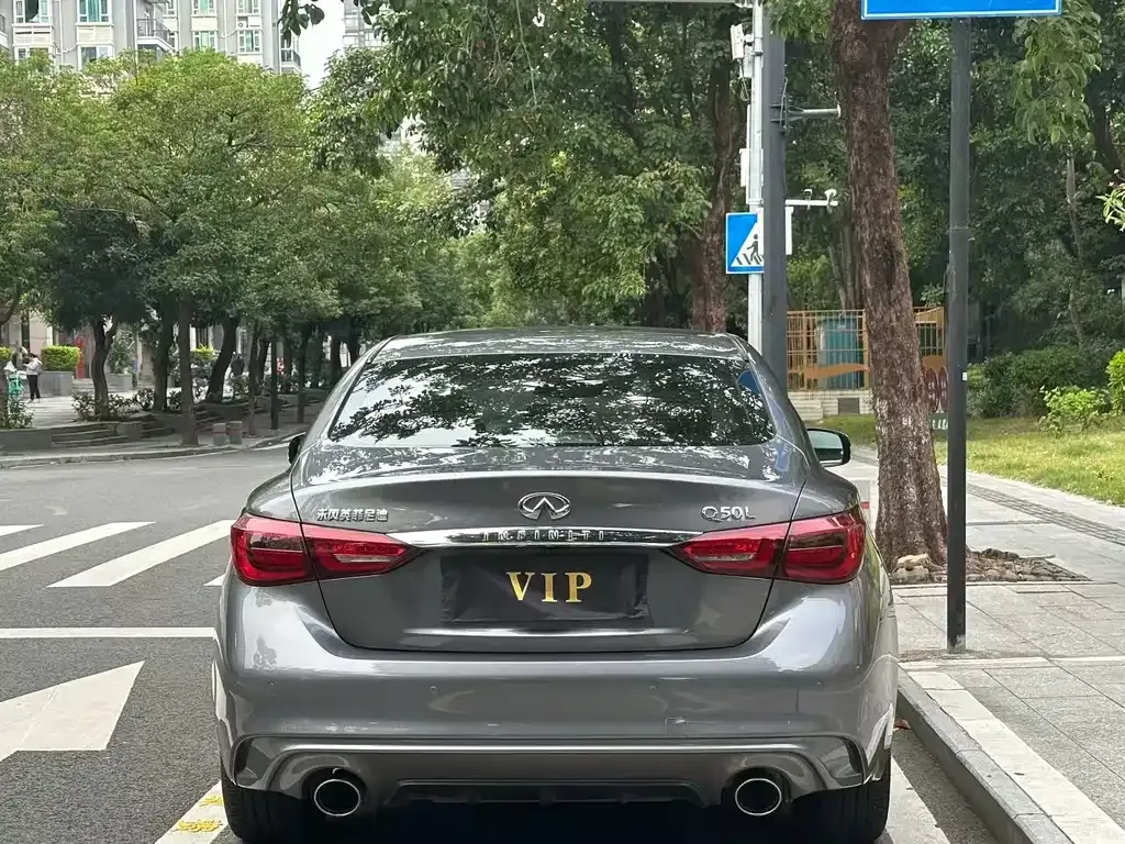 Infiniti Q50L 2023 из CN, фото 9