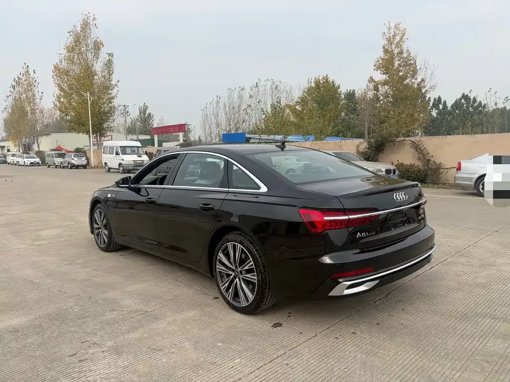 Audi A6L 2025 из CN, фото 9
