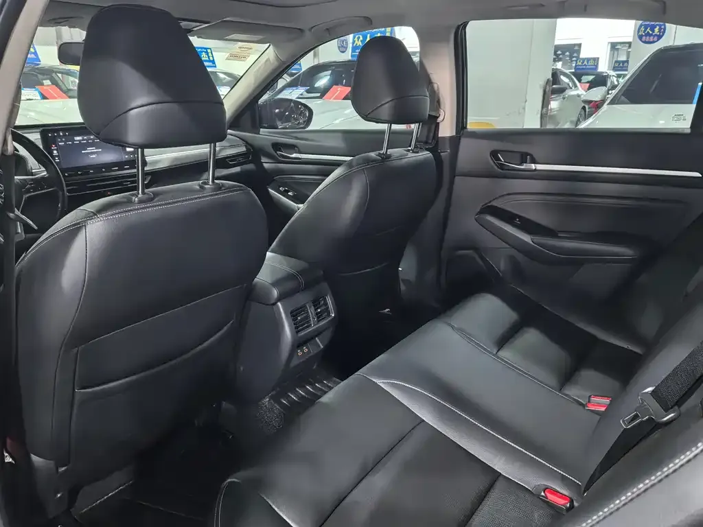 Nissan Teana 2023 из CN, фото 8