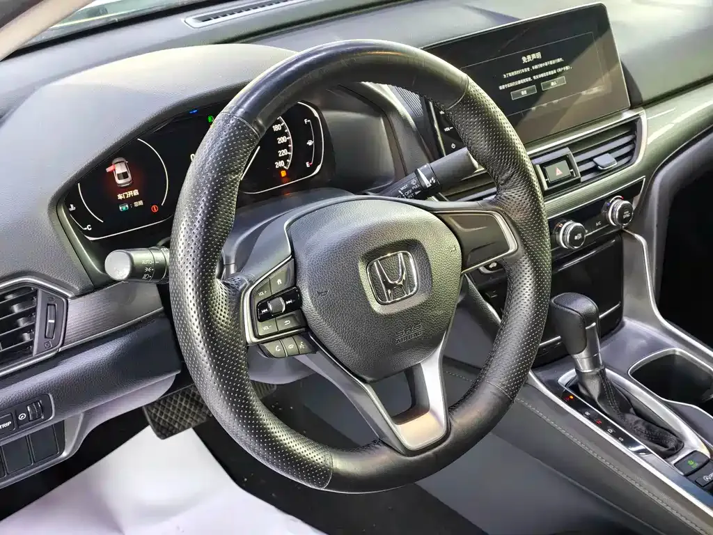 Honda Accord 2022 из CN, фото 10