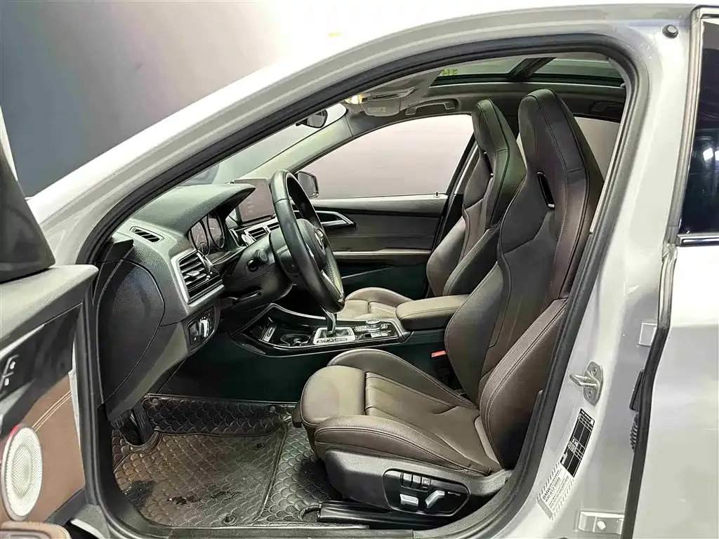 BMW 1 Series 2022 из CN, фото 5