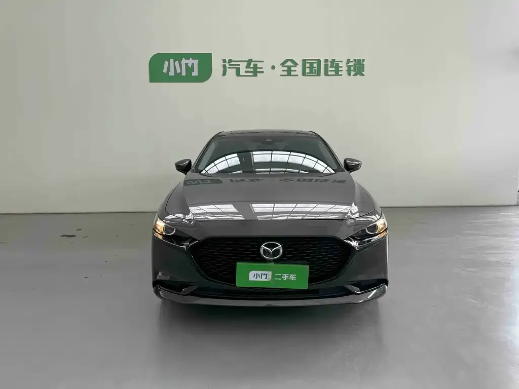 Mazda 3 Axela 2023 из CN, фото 2