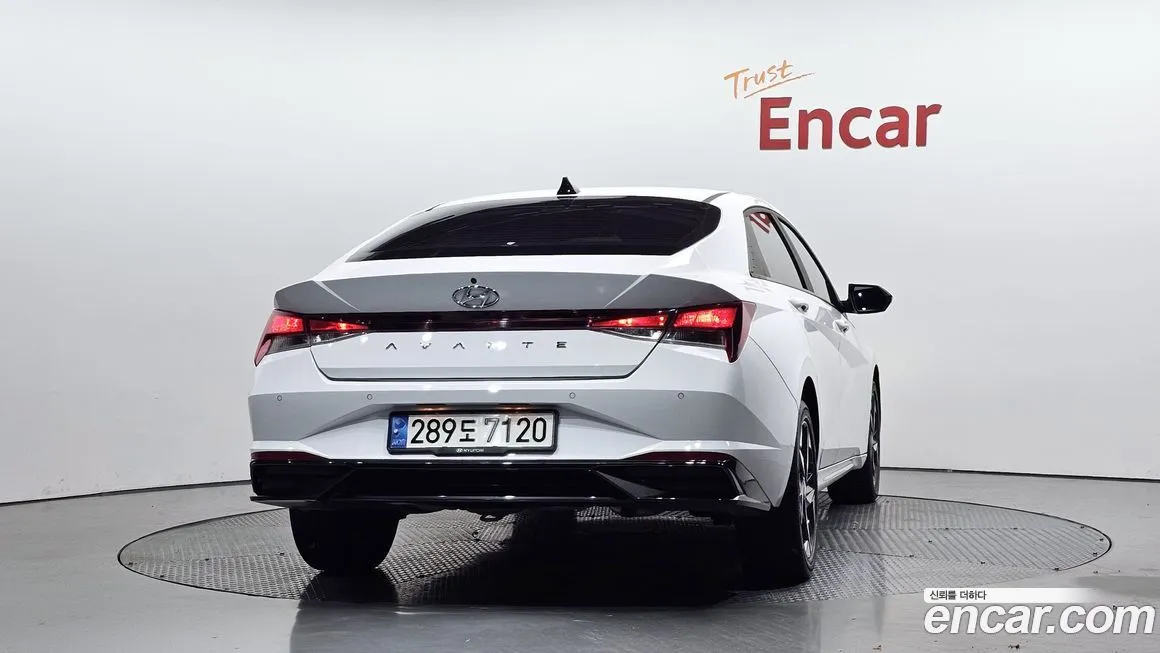 Hyundai AVANTE 2023 из KR, фото 4