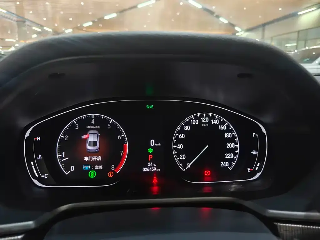 Honda Accord — фото 10