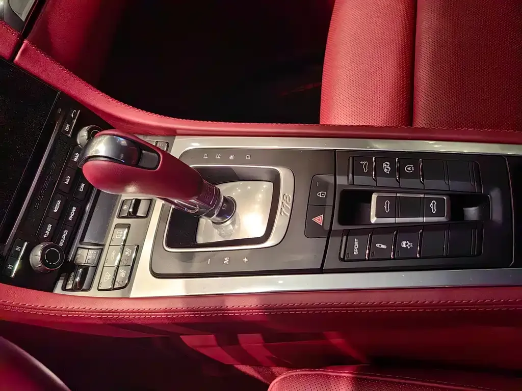 Porsche 718 2024 из CN, фото 6