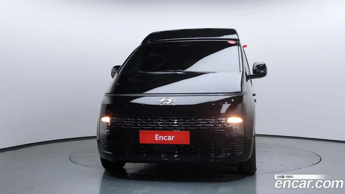 Hyundai Staria 2023 из KR, фото 3