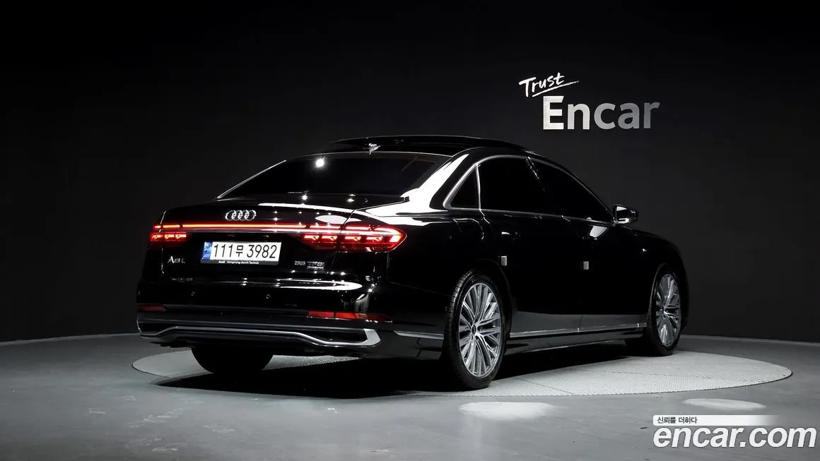 Audi A8 2022 из KR, фото 2