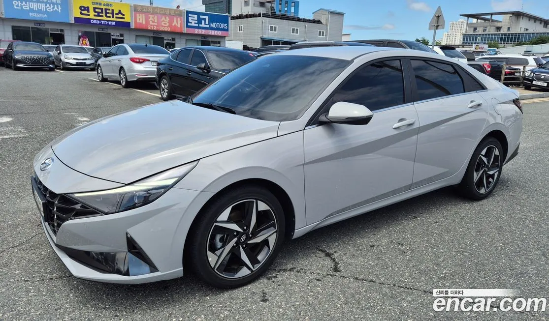 Hyundai AVANTE — фото 2