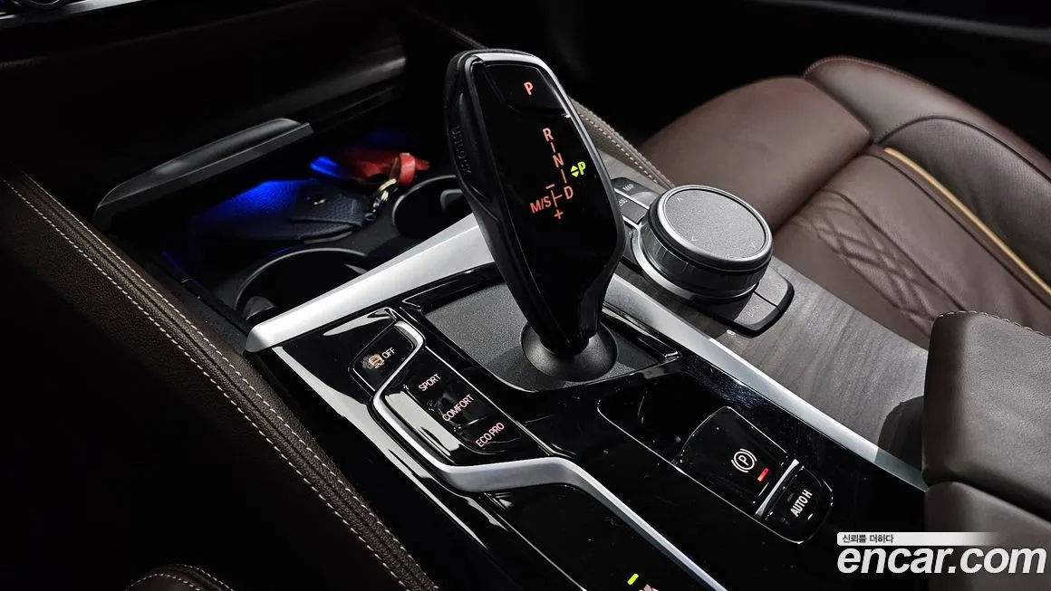 BMW 5-Series 2021 из KR, фото 9