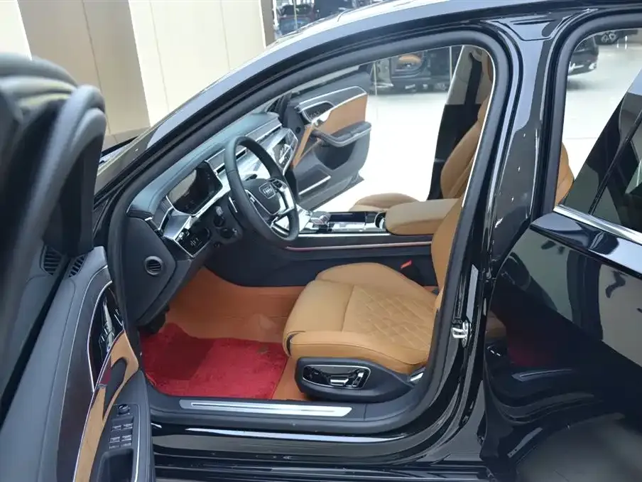 Audi A8 2025 из CN, фото 4