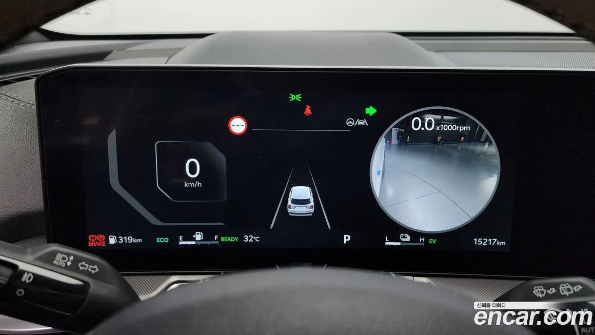 Kia Sorento — фото 8