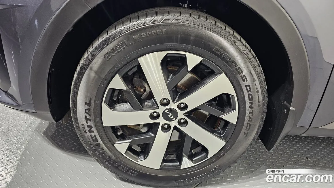 Kia Sorento — фото 5