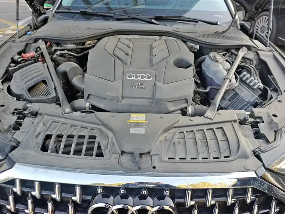 Audi A8 2023 из CN, фото 10