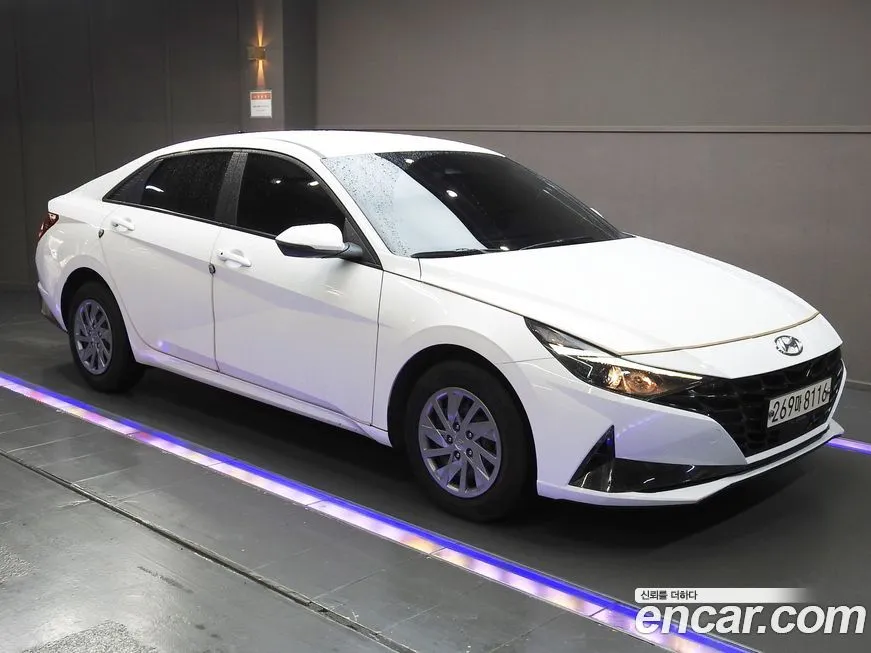 Hyundai AVANTE 2021 из KR, фото 2