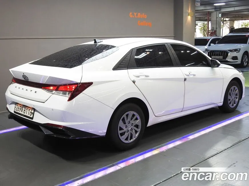 Hyundai AVANTE 2021 из KR, фото 3