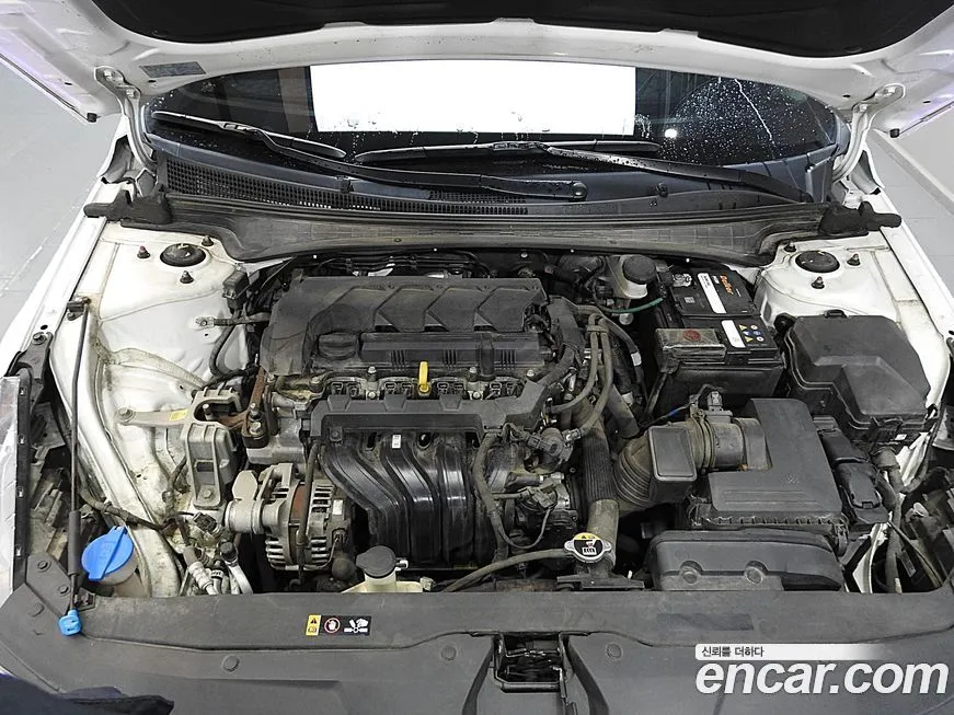 Hyundai AVANTE 2021 из KR, фото 6