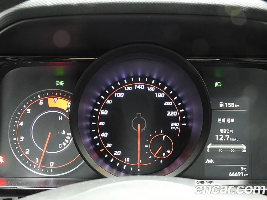 Hyundai AVANTE 2021 из KR, фото 7