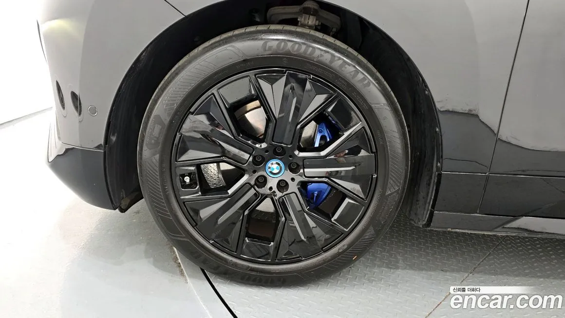 BMW iX 2023 из KR, фото 5