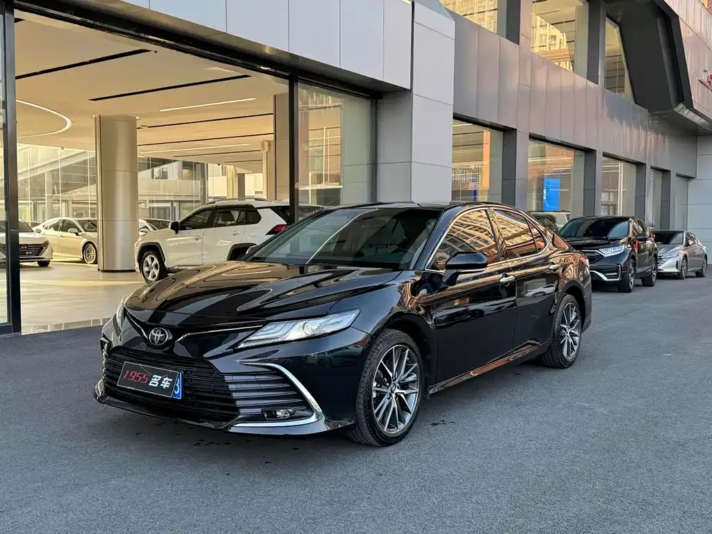 Toyota Camry 2022 из CN, фото 1
