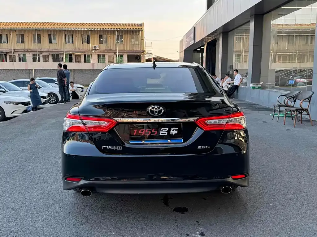 Toyota Camry 2022 из CN, фото 8
