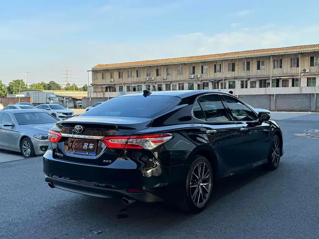 Toyota Camry 2022 из CN, фото 9