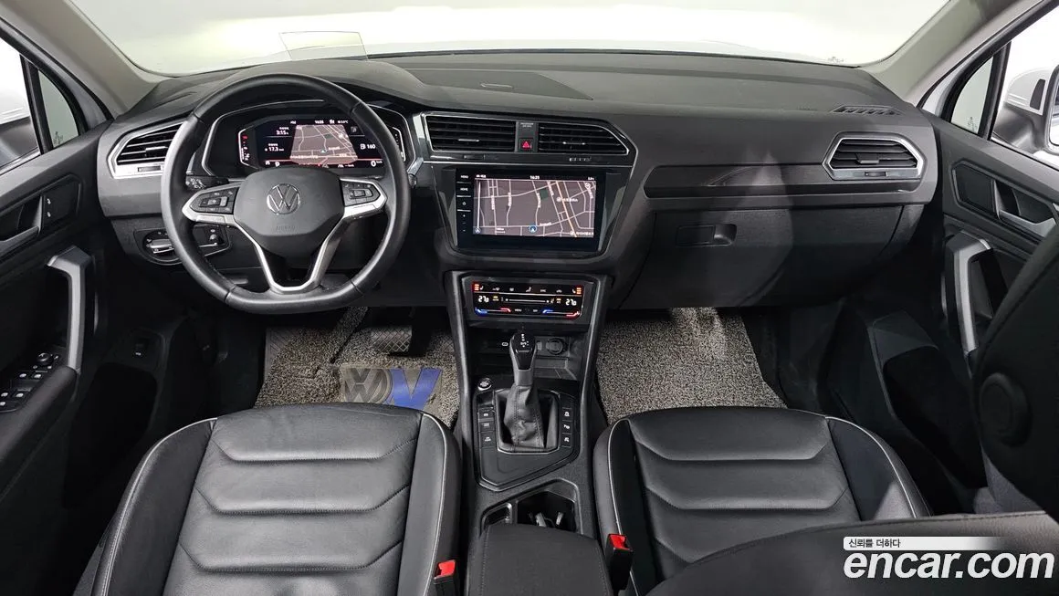 Volkswagen Tiguan — фото 7
