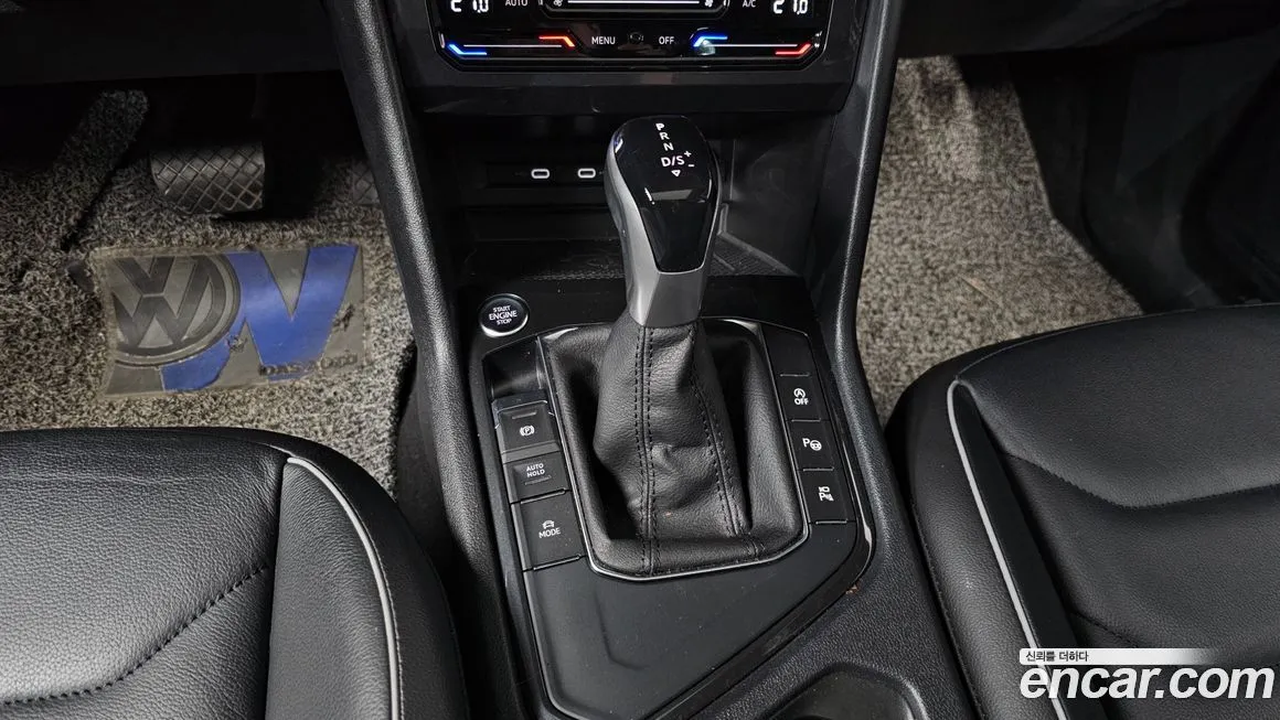 Volkswagen Tiguan — фото 9