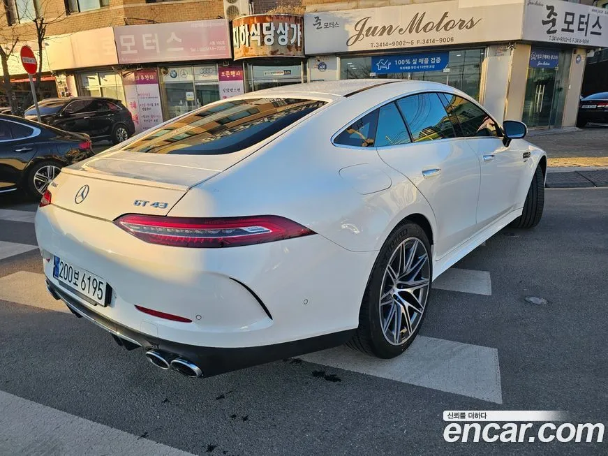 Mercedes-Benz AMG GT — фото 6