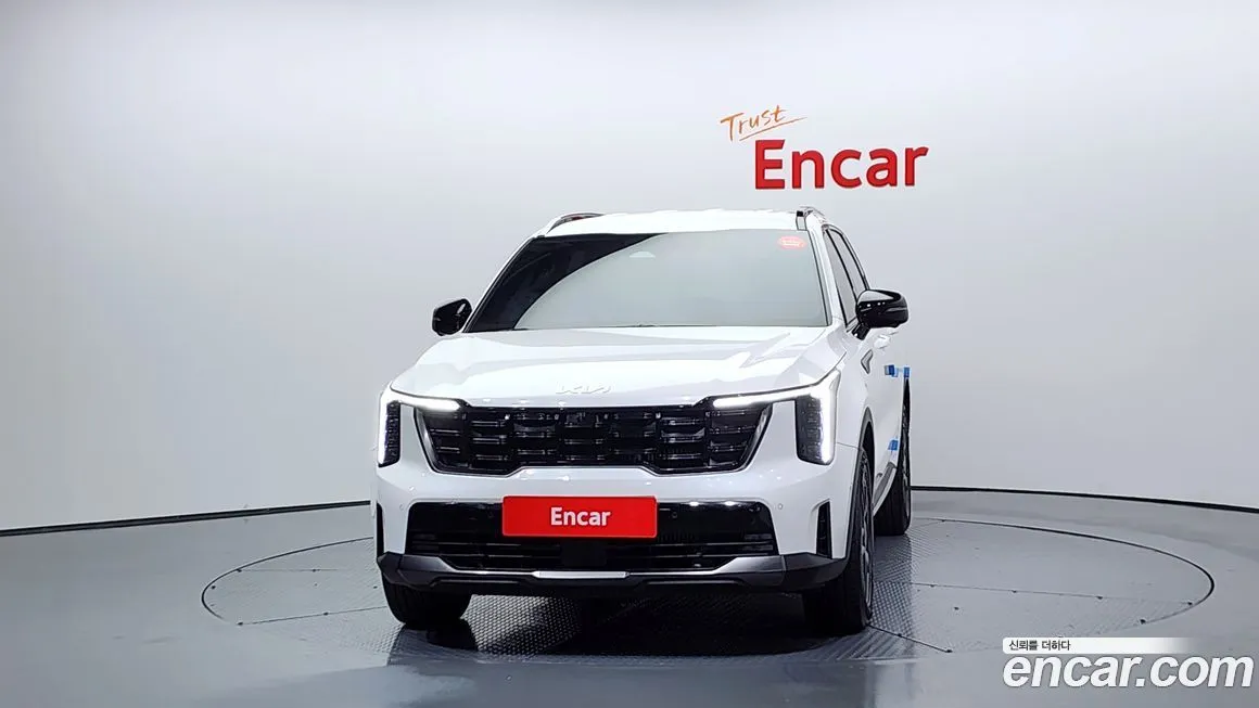 Kia Sorento — фото 3