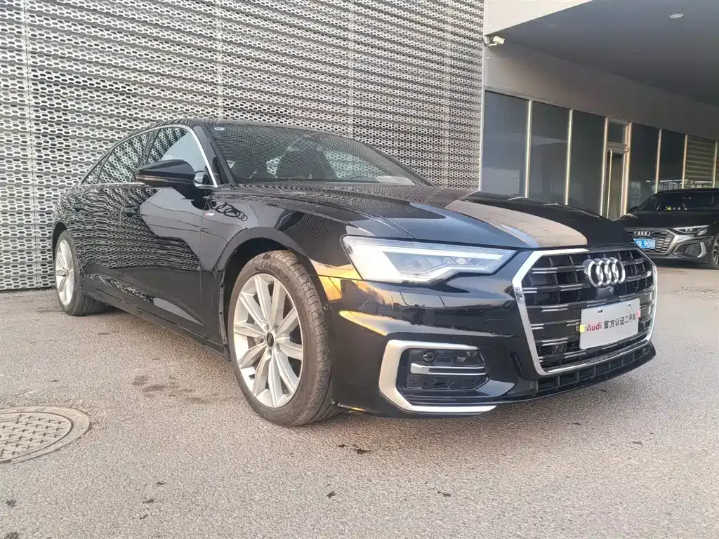 Audi A6L 2024 из CN, фото 4