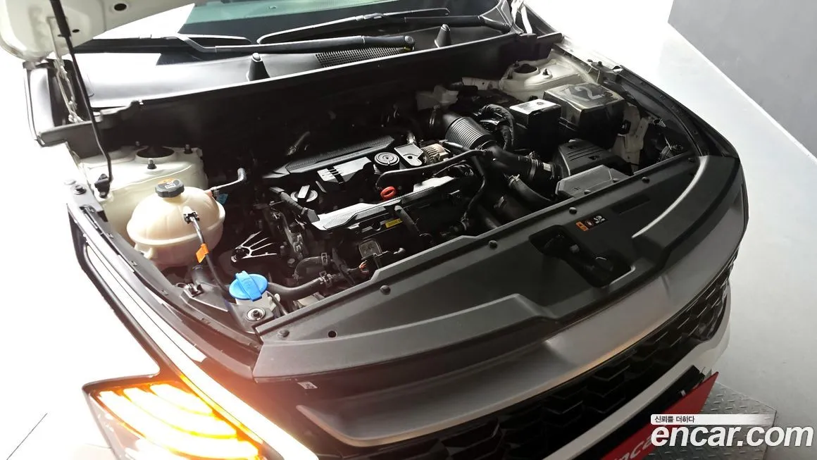 Kia Sportage — фото 6